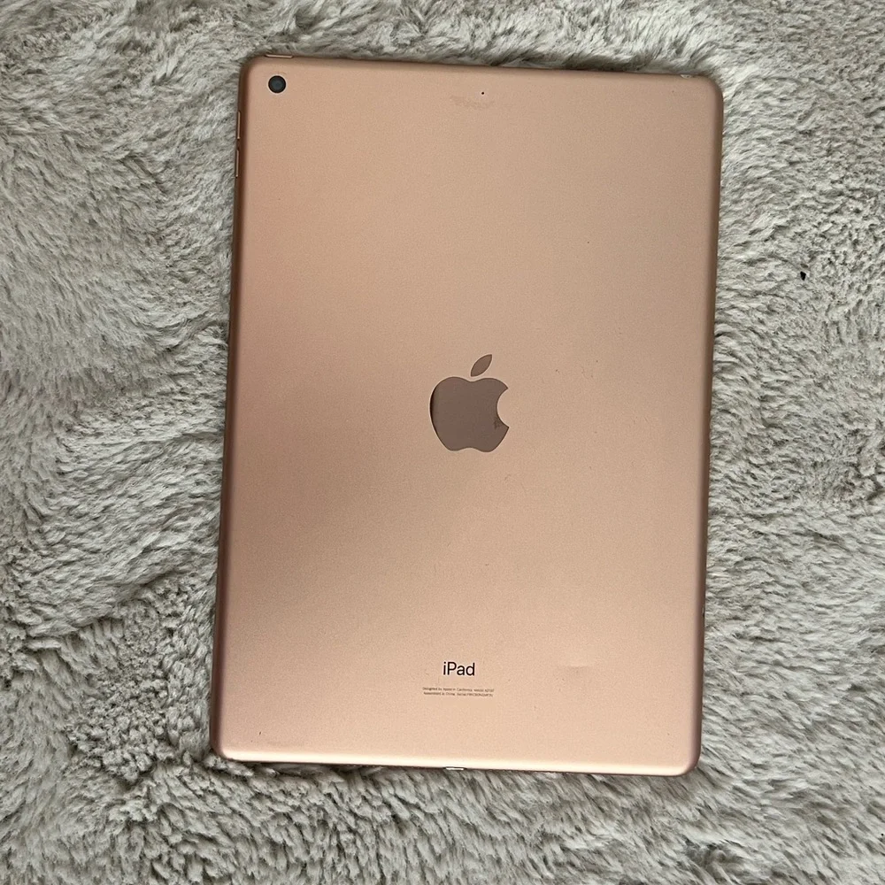 iPad (7th Generation)